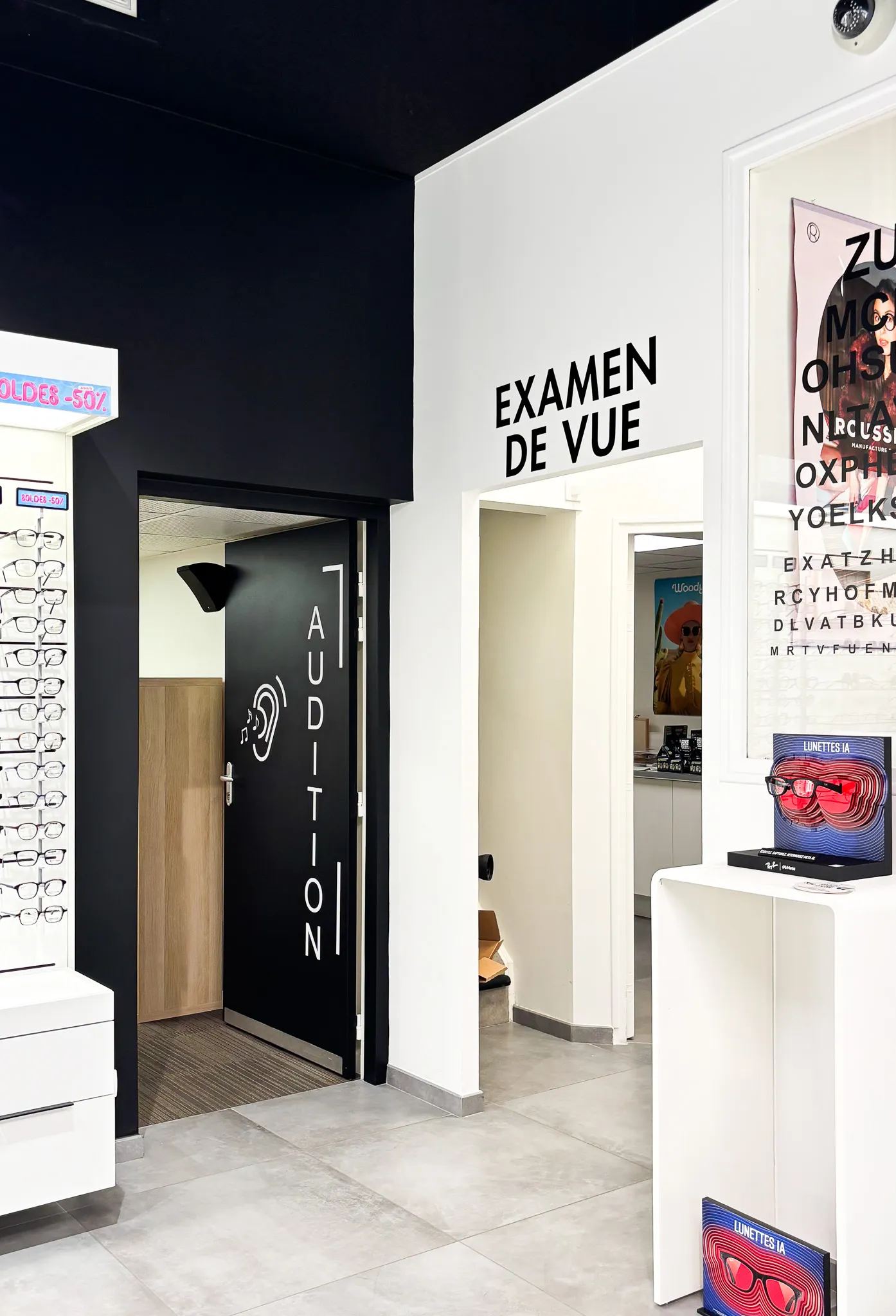 Signaletique magasin optique 2