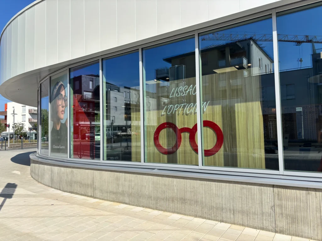 Vitrine magasin d'optique